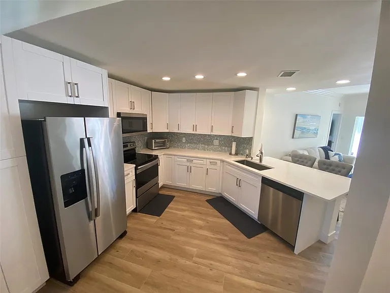 2286 Anchorage Ln #A — Photo 8