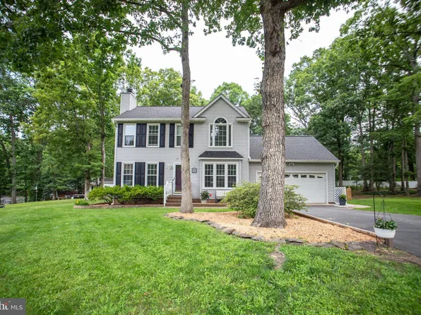5003 Strauss Ct, Fredericksburg, VA 22407