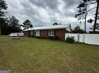 23 W Bostick Ave, Lakeland, GA 31635