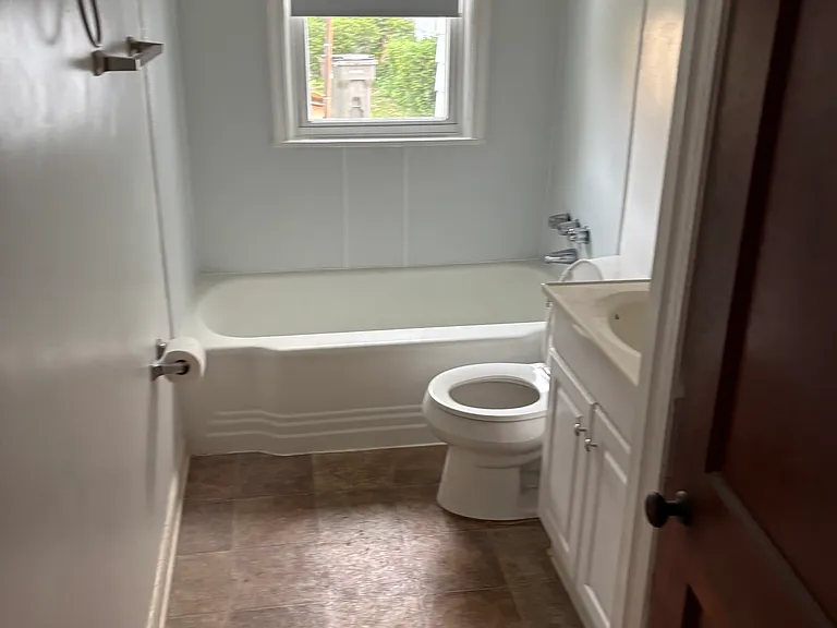 21325 Sharkey St — Photo 10