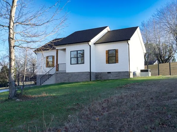 313 Dreamland Dr, Greenbrier, TN 37073