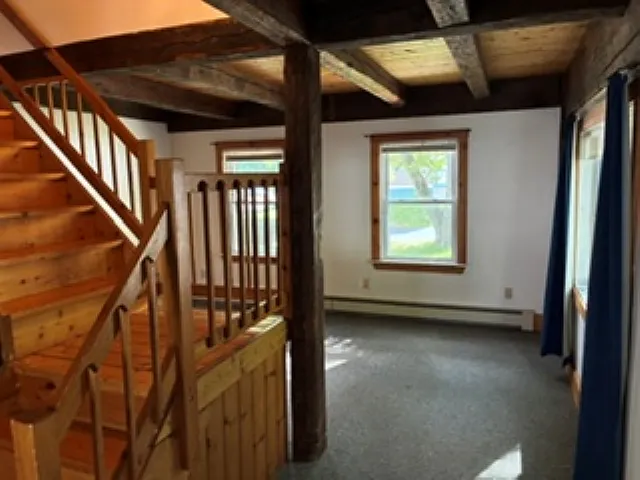 2 bed, 1.5 bath, 840 sqft, $1,600 — Photo 2
