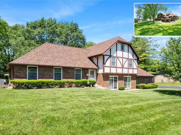 21 Kirby Ln, Belleville, IL 62223