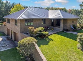 8444 S Oakdale Rd, Lake Nebagamon, WI 54849
