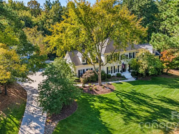 695 Hanover Dr NW, Concord, NC 28027