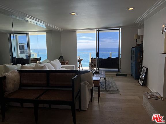 5th image of 22548 Pacific Coast Hwy Unit 403