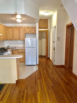 Rented by PennApts | media 11