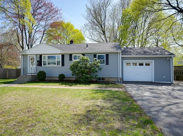 20 Lowell St, Burlington, MA 01803