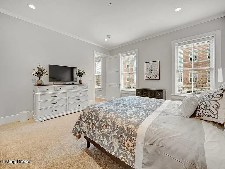 9419 Norton Commons Blvd #203 — Photo 20