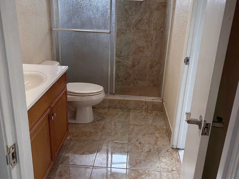 4440 SW 98th Ave #1 — Photo 6