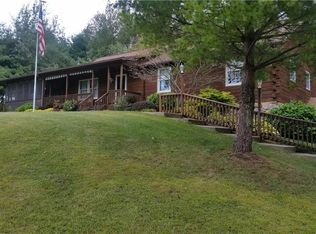 13793 Henneous Rd, Cambridge Springs, PA 16403