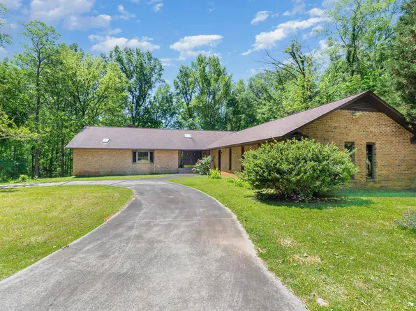 101 Raheja Ridge Rd, Laurens, SC 29360