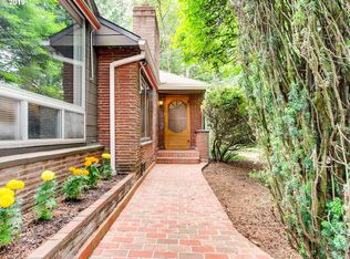 7494 SW 48th Ave, Portland, OR 97219