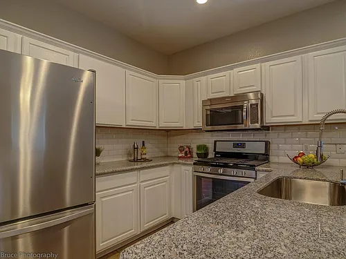 6319 Parliament Dr #B Photo 1