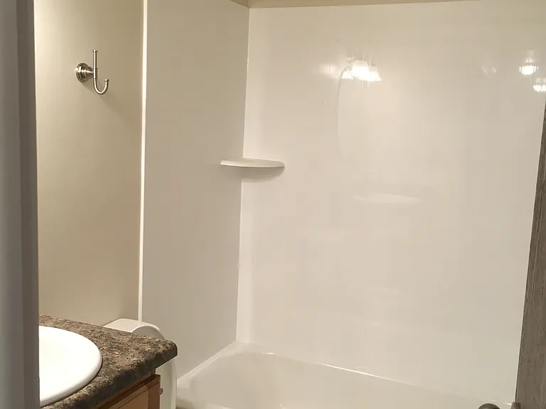 470 N 50 E — Photo 14