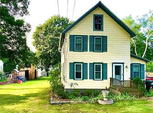 32 Bridge St, Deep River, CT 06417