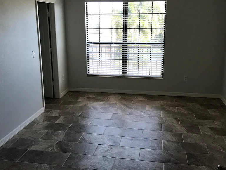 7231 Hamilton Rd — Photo 8