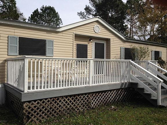 Front w/ Deck