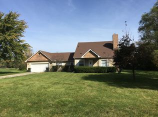 3235 Hickory Lawn Rd, Rochester Hills, MI 48307