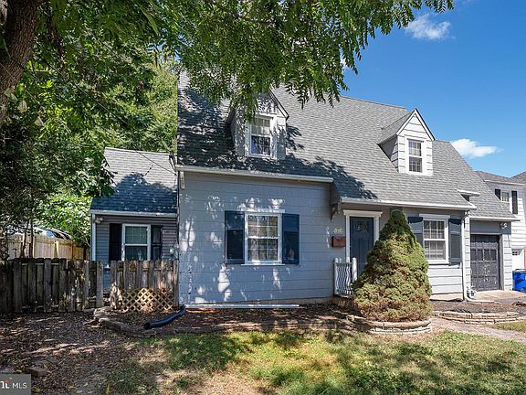 3rd image of 1213 Talley Rd