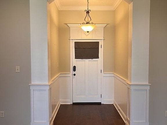 2nd image of 3536 Walstine Ln