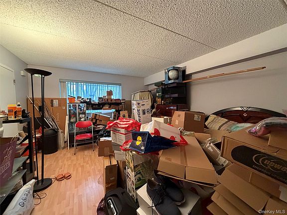 2nd image of 1305 34th Avenue