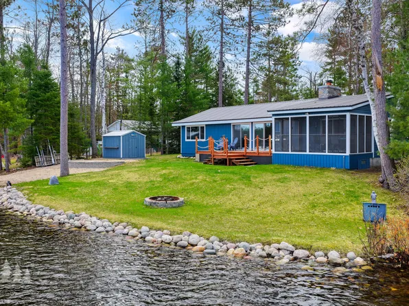 4018 Tee Lake Woods Rd, Lewiston, MI 49756