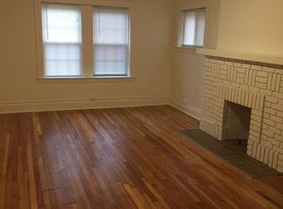 12471 Cedar Rd #B, Cleveland, OH 44106