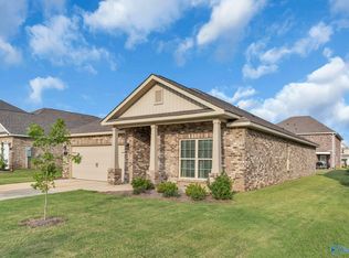 223 Irish Hill Dr, Meridianville, AL 35759