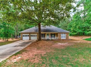 10 Lark Rd, Covington, GA 30016