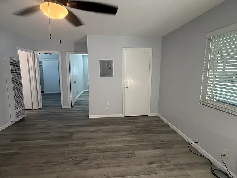 193 Ramona St #3 — Photo 6