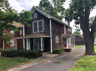 644 Roanoke Ave, Riverhead, NY 11901