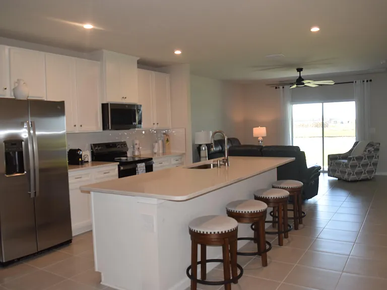 9670 SW Libertas Way — Photo 16