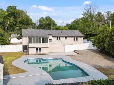 123 Walnut St, Saugus, MA, 01906