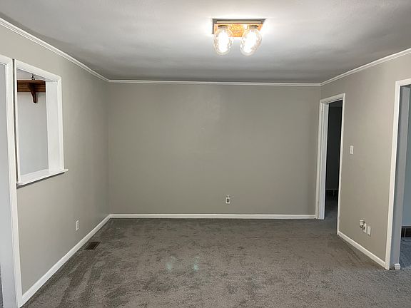 5th image of 2064 Clear View Dr