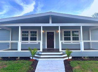 1123 W 9th St #1127, Freeport, TX 77541