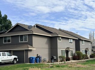 2904 SW Juniper Ave, Redmond, OR 97756