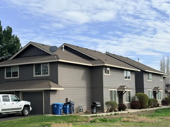 2904 SW Juniper Ave, Redmond, OR 97756