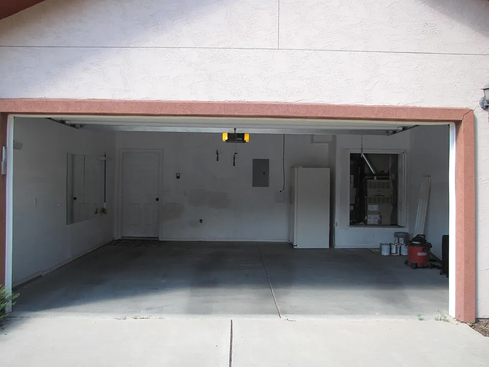 2-car garage