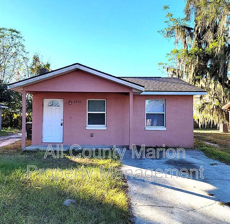 2320 SW Fort King St