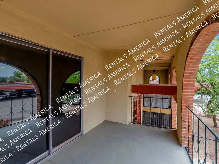 6351 N Barcelona Ct #817 — Photo 9