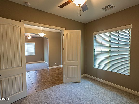5th image of 2948 E MAPLEWOOD Street