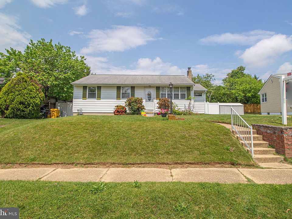 1st image of 804 Geis Cir