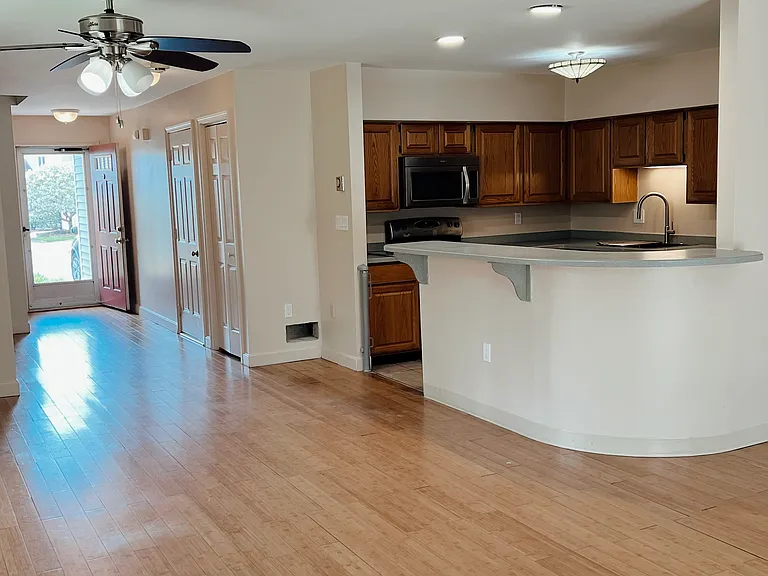 26 Lions Ln #26 — Photo 38