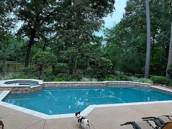 2nd image of 1519 Chestnut Grove Ln