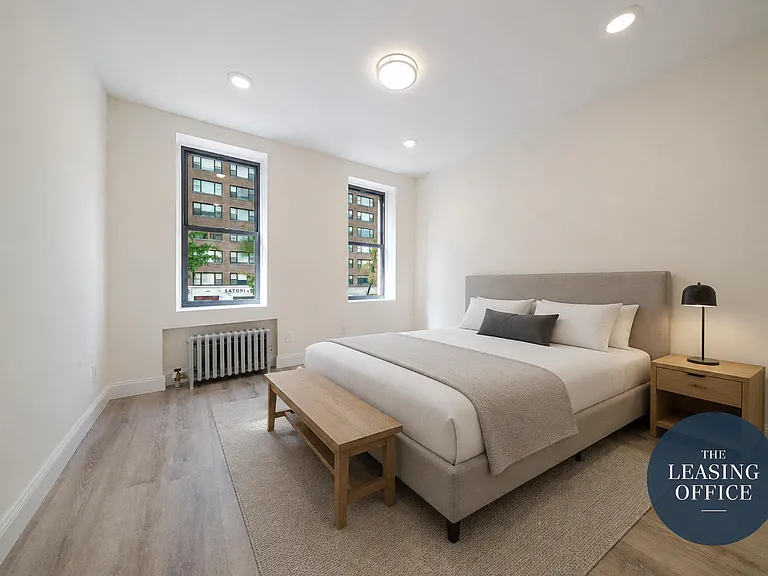1154 1st Ave #2A — Photo 2