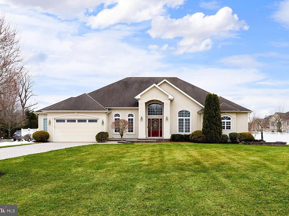 1st image of 9 Kenneth Ct