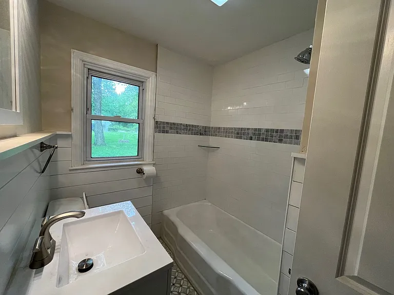 2650 Morris Rd — Photo 22