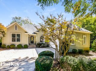 1309 Park Knoll Ct, Winston Salem, NC 27106