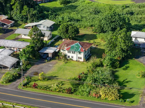 1704 Kinoole St, Hilo, HI 96720